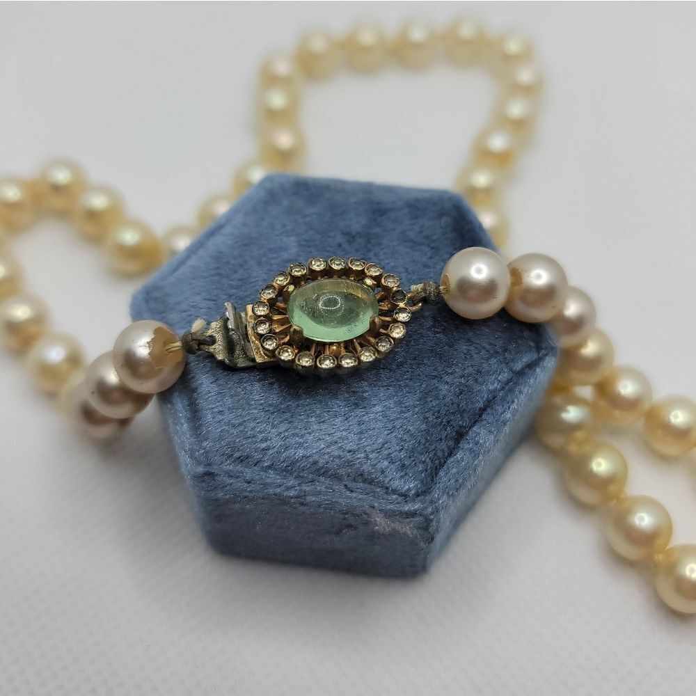 JOSEPH MAZER Vintage Faux Pearl Necklace - Picture 4 of 9